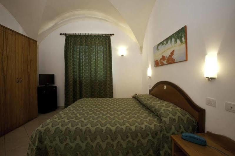 Dolmen Sport Resort Минервино ди Лече Екстериор снимка